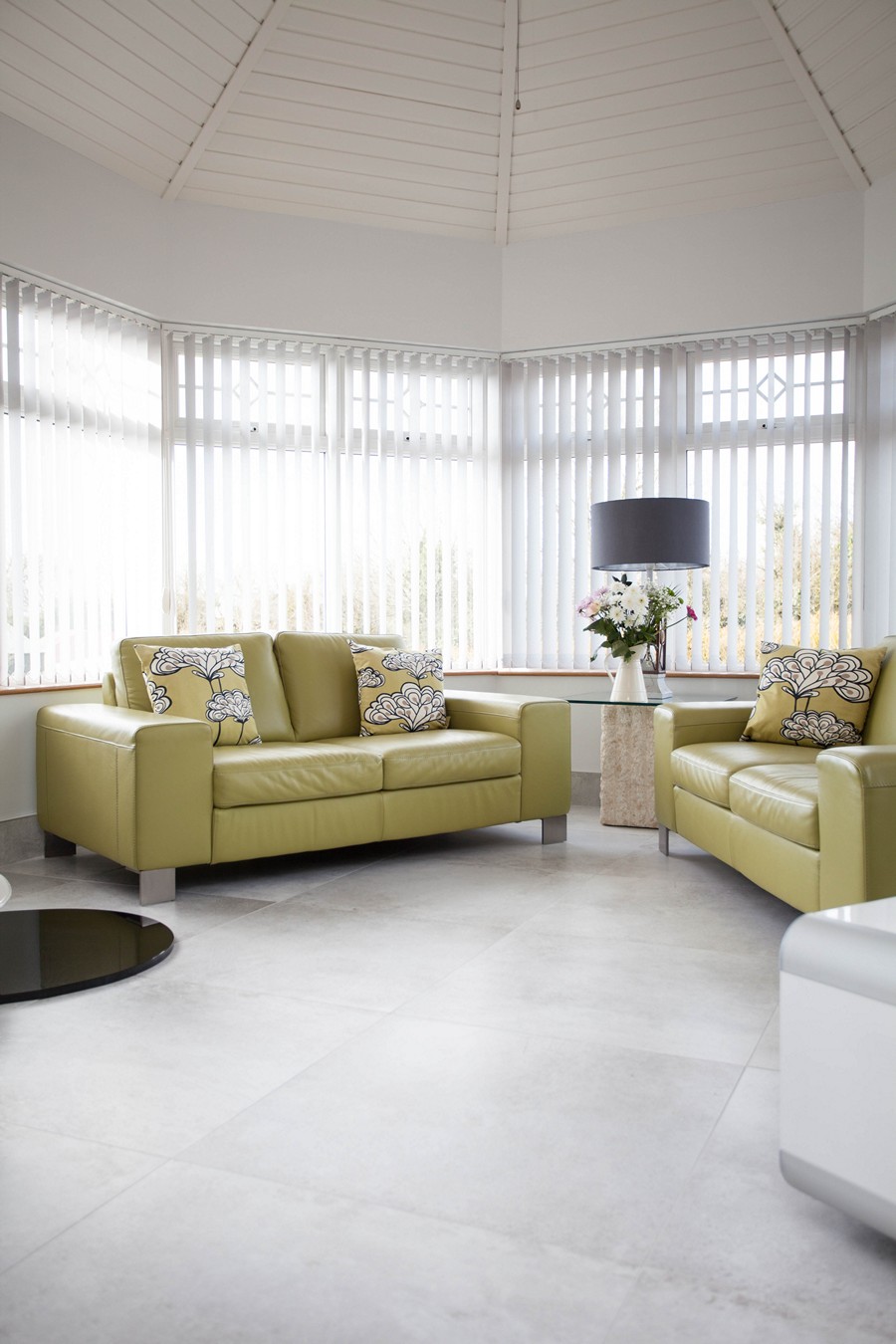 BALLYMENA, CO. ANTRIM, N. IRELAND The Tile Shed, Coagh