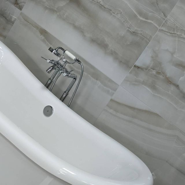 We have made the decision to continue on an appointment only basis for the foreseeable future, which will allow us to keep all our staff and customers safe, while ensuring that we can continue to offer the exceptional service we're known for. If you'd like to arrange a visit to our showroom and see how we can help with any of your projects, please contact us on 07751150852 or info@thetileshed.net to arrange a suitable time.